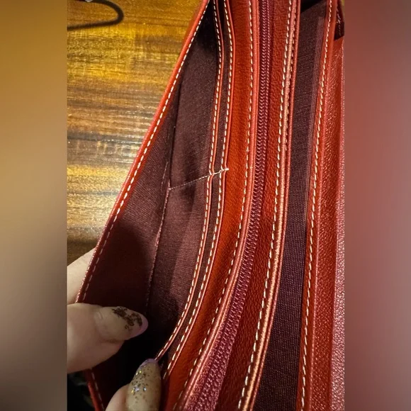 Samantha Thavasa Red &White Leather Wallet Rare Japanese Edition - Picture 12 of 16